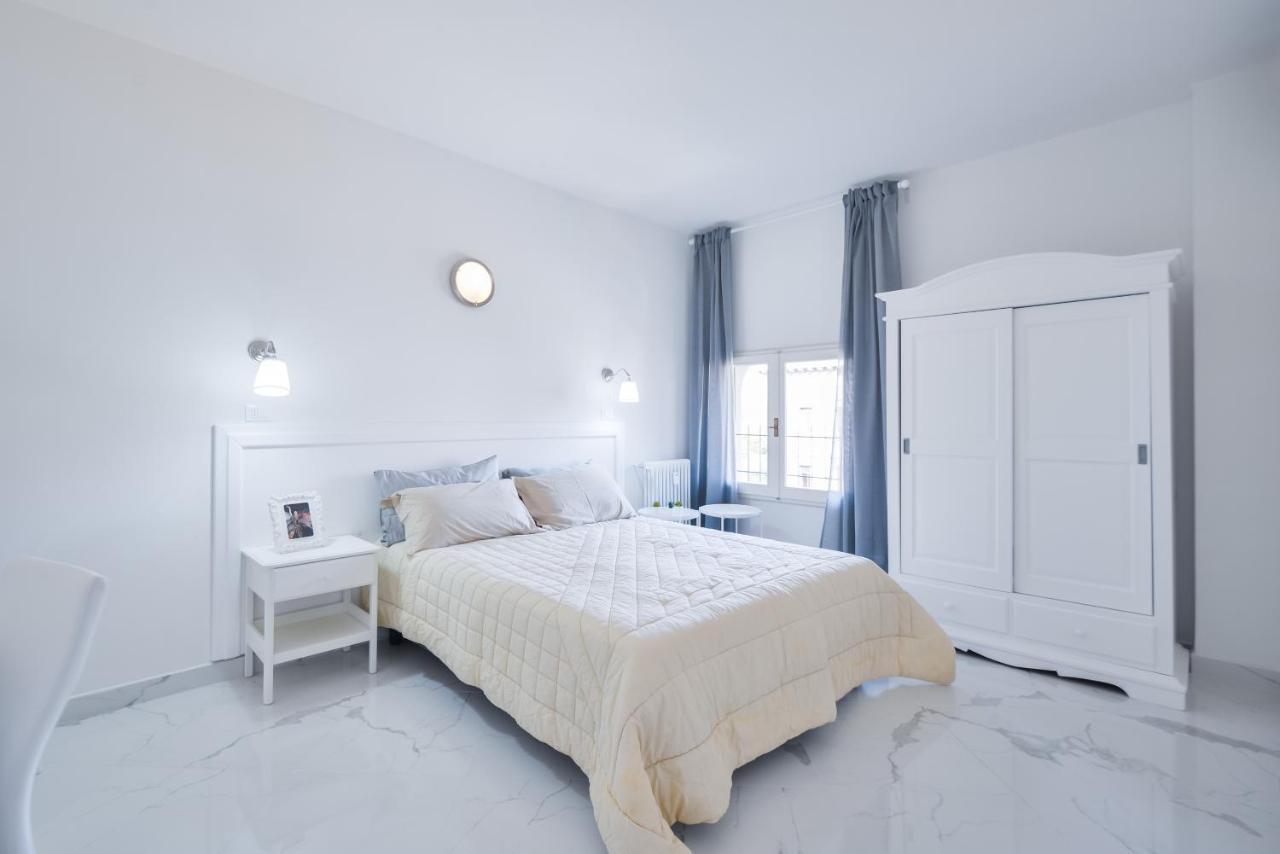 New Central Apartment & Rooms 蒙特卡蒂尼泰尔梅 外观 照片