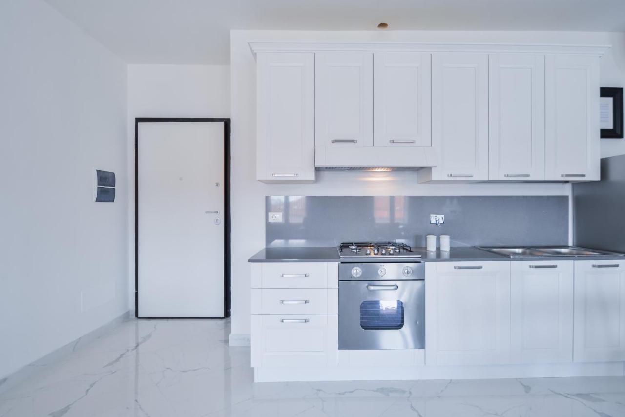 New Central Apartment & Rooms 蒙特卡蒂尼泰尔梅 外观 照片